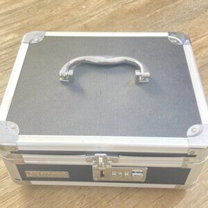 Vaultz Plastic & Steel Cash Box with Tumbler Lock, Black & Chrome